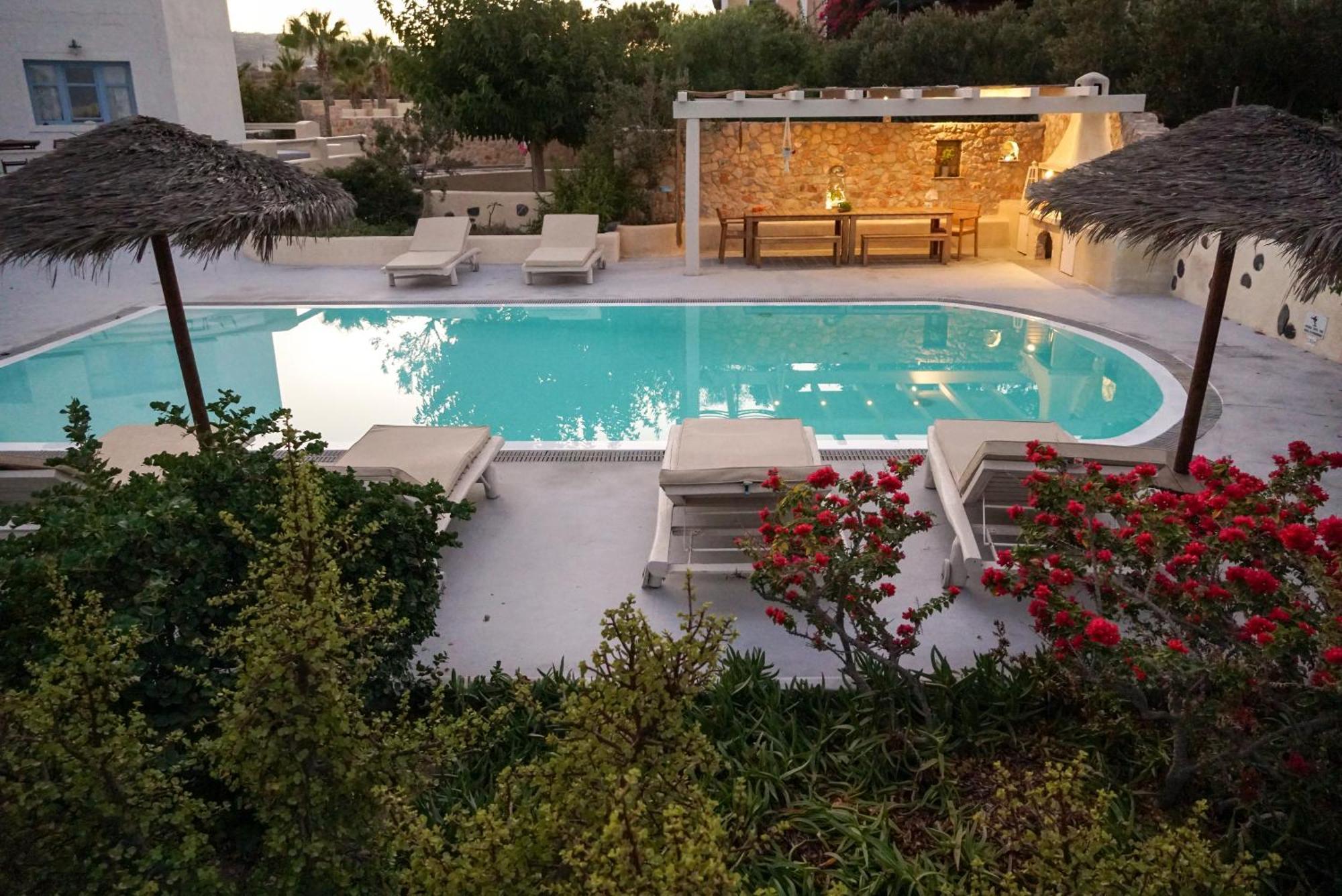 Theros Houses Santorini Kamari  Exterior photo