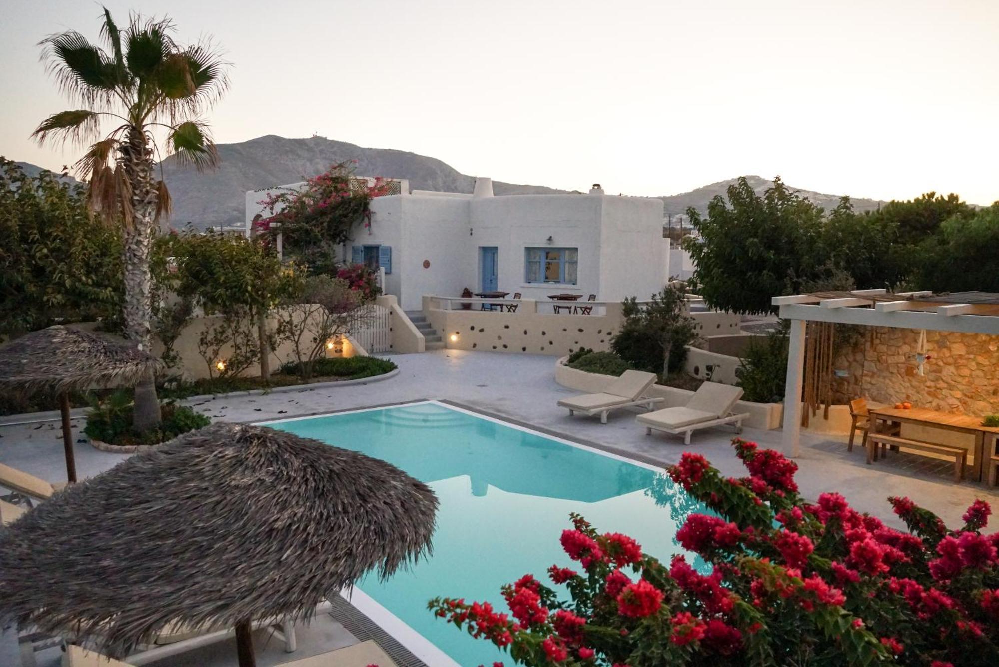 Theros Houses Santorini Kamari  Exterior photo